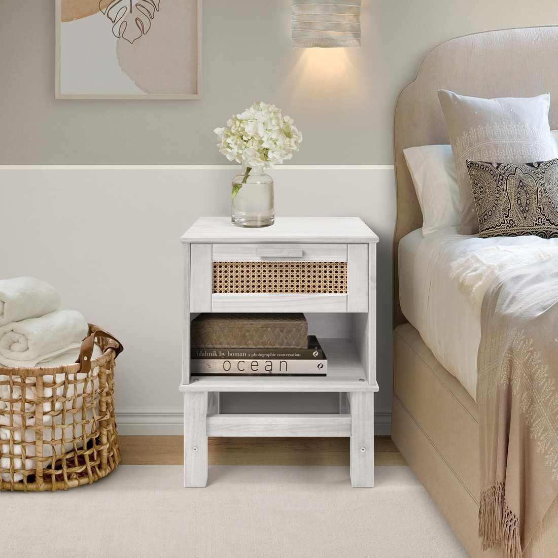 Mesa de Cabeceira Nature Rattan Gaveta e Nicho na Cor Branca