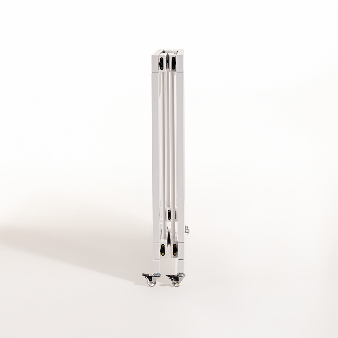 Mini Berço Dobrável Fold de Madeira Branco Mini Berço Dobrável Fold de Madeira Branco