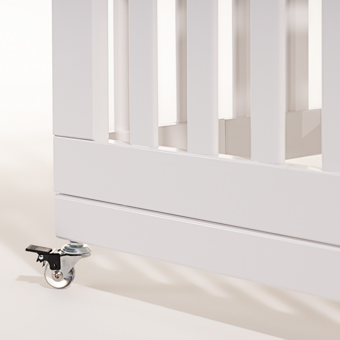 Mini Berço Dobrável Fold de Madeira Branco Mini Berço Dobrável Fold de Madeira Branco