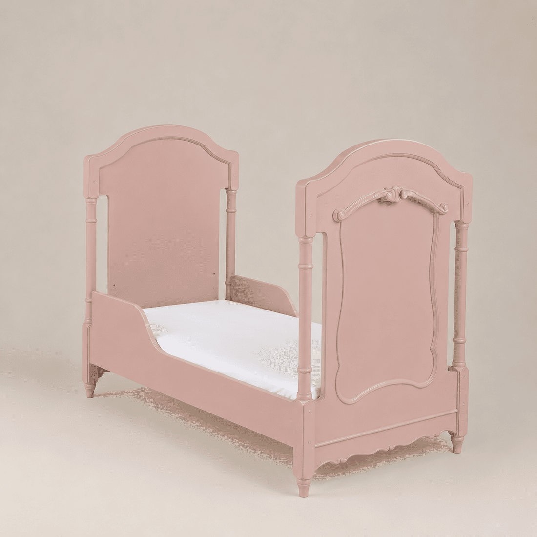 Berço Americano Lilie Clássico 2 em 1 na Cor Rosa Soft Berço Americano Lilie Clássico 2 em 1 na Cor Rosa Soft