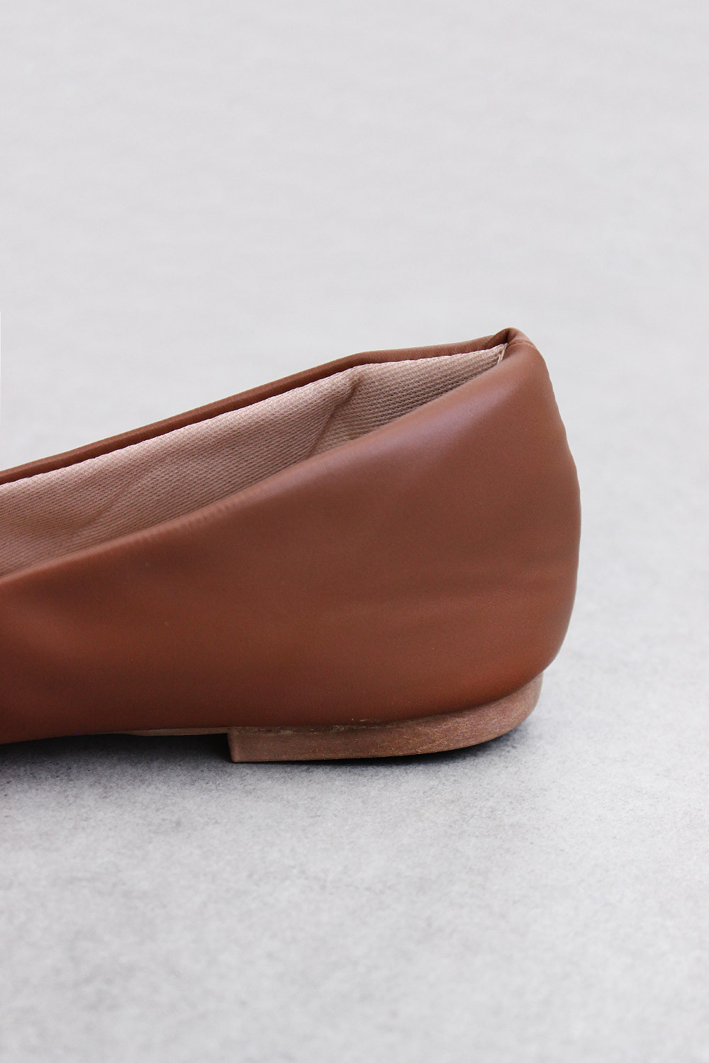 Sapatilha Mybez Julia Nó Torcido - Conforto e Estilo em Bico Fino