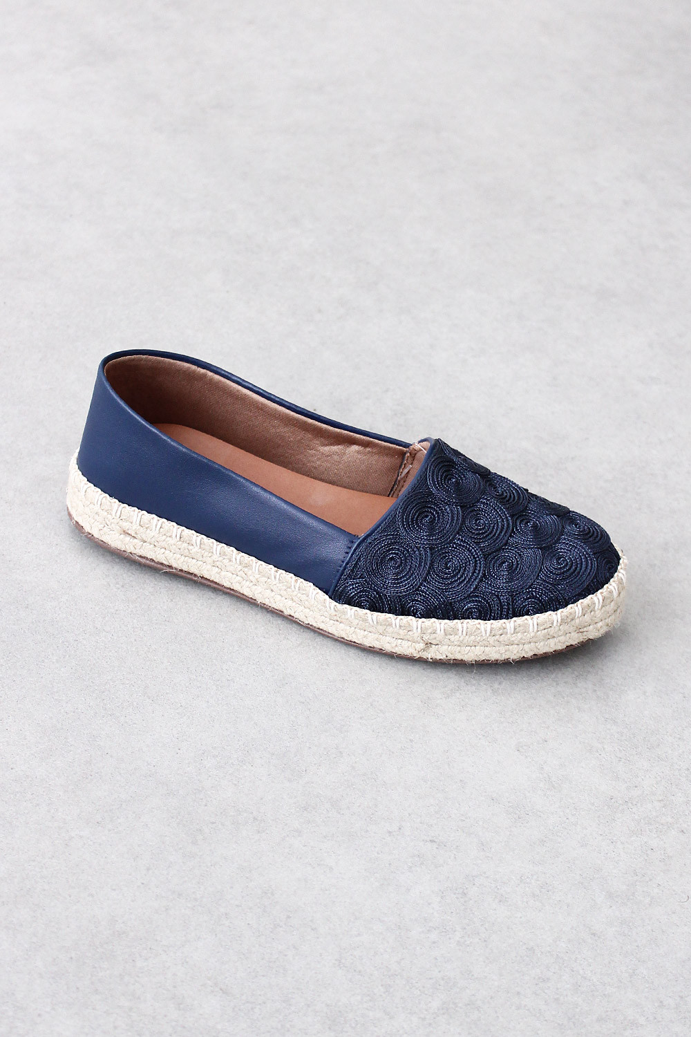 Alpargata Mybez Débora Bordada com Solado em Corda