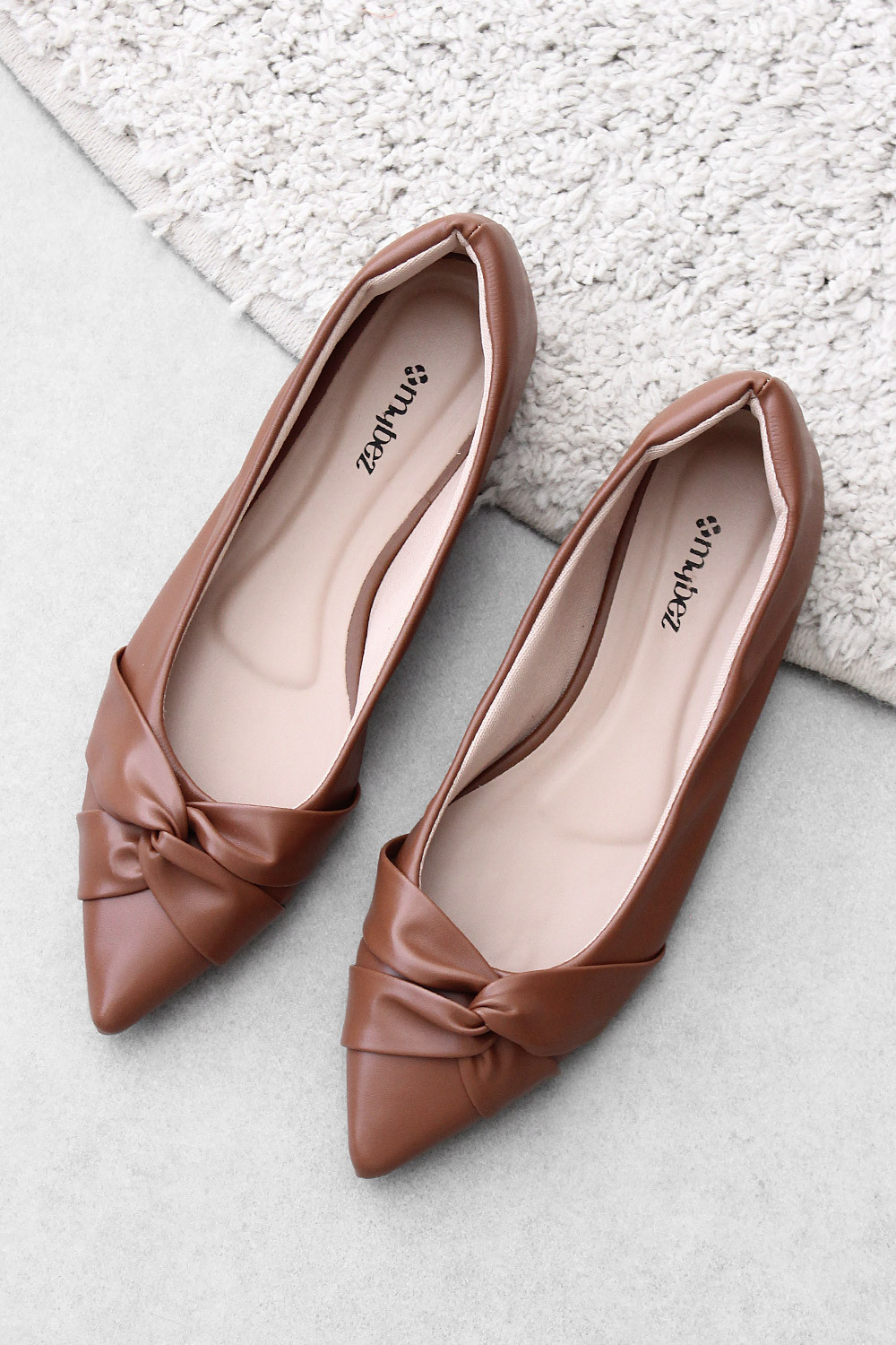 Sapatilha Mybez Julia Nó Torcido - Conforto e Estilo em Bico Fino