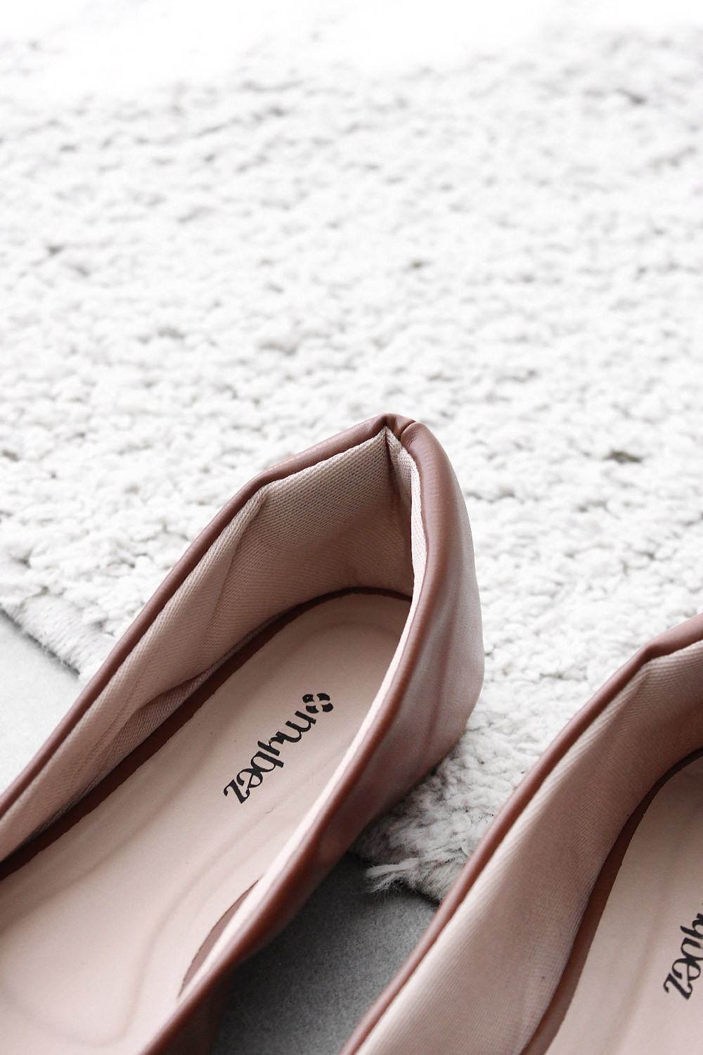 Sapatilha Mybez Julia Nó Torcido - Conforto e Estilo em Bico Fino