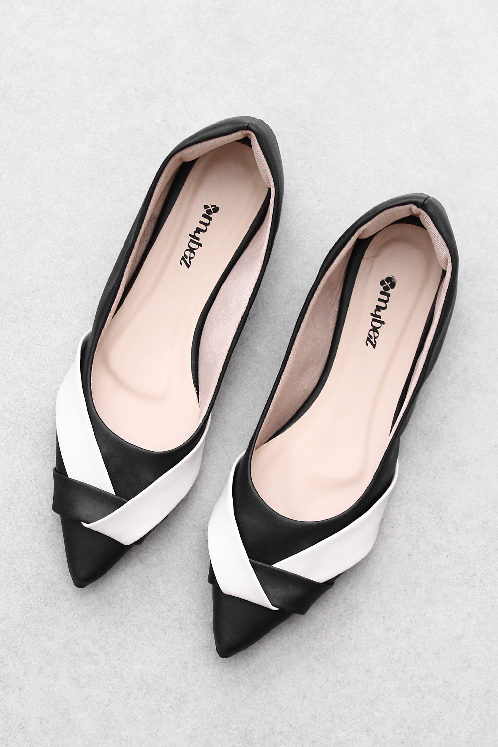 Sapatilha Mybez Isis detalhe Torcido