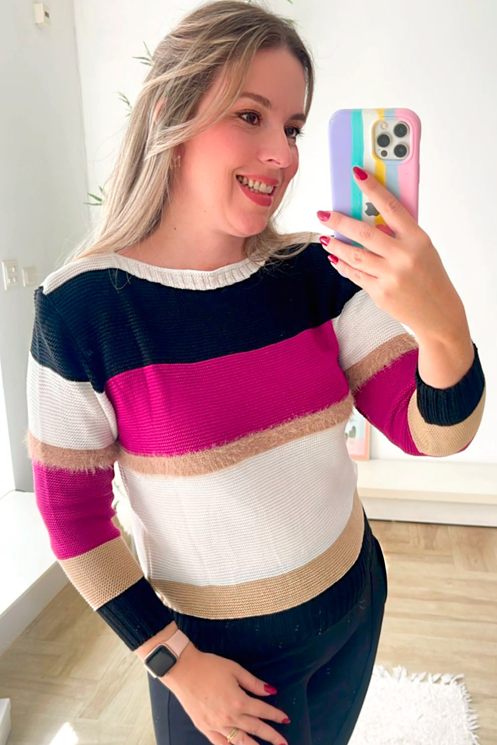 Blusa Feminina Listrada de Tricot Grosso Manga Longa