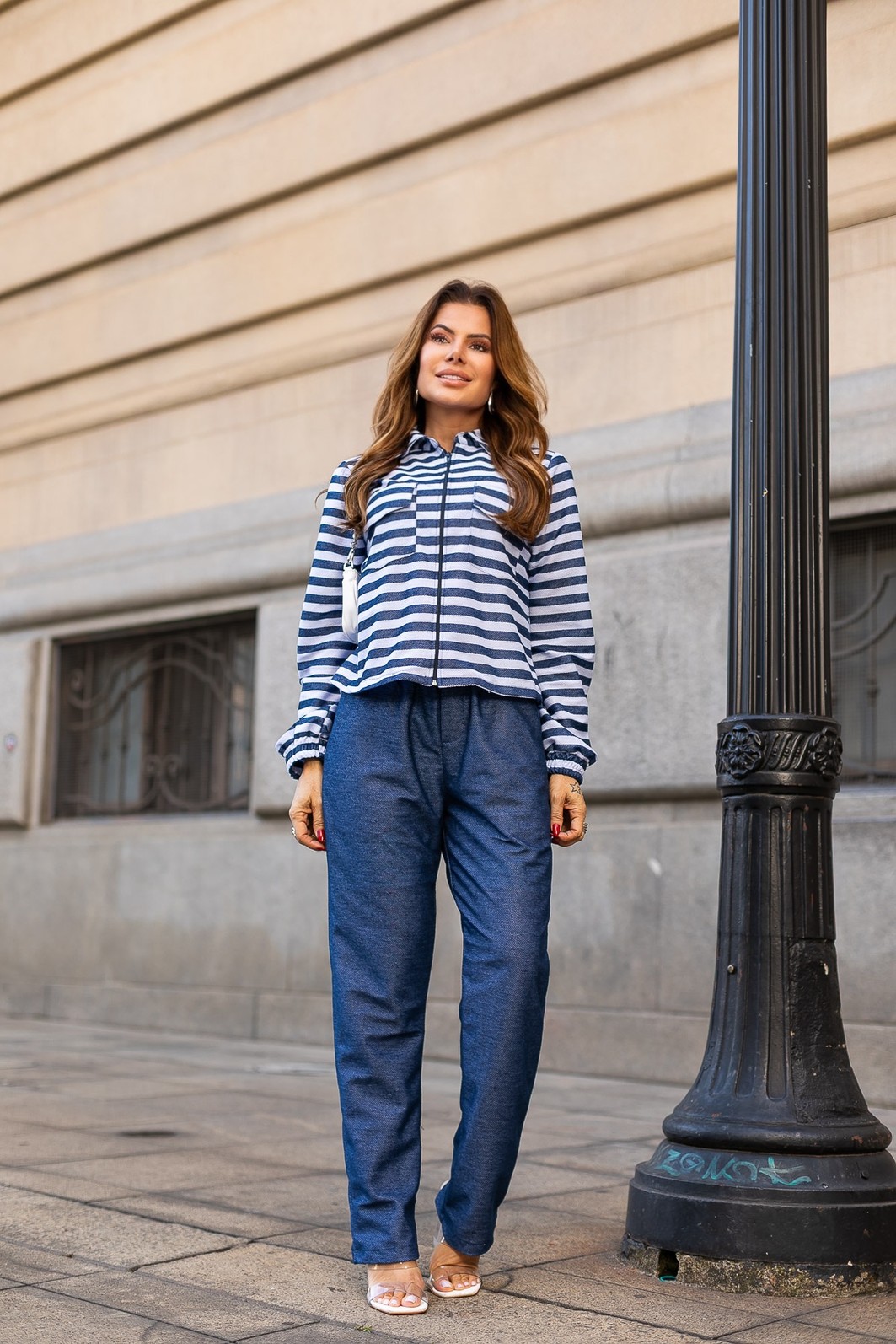 Conjunto Feminino  Em Moleton levinho azul jeans com listra  Gloria