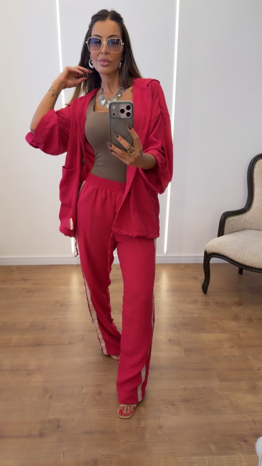 Conjunto Feminino Parka e Pantalona Listrado Vania Pink Fuscia Conjunto Feminino Parka e Pantalona Listrado Vania Pink Fuscia