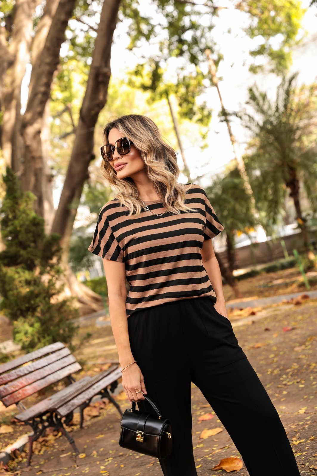 Conjunto Listrado Matilde preto/listras Conjunto Listrado Matilde preto/listras