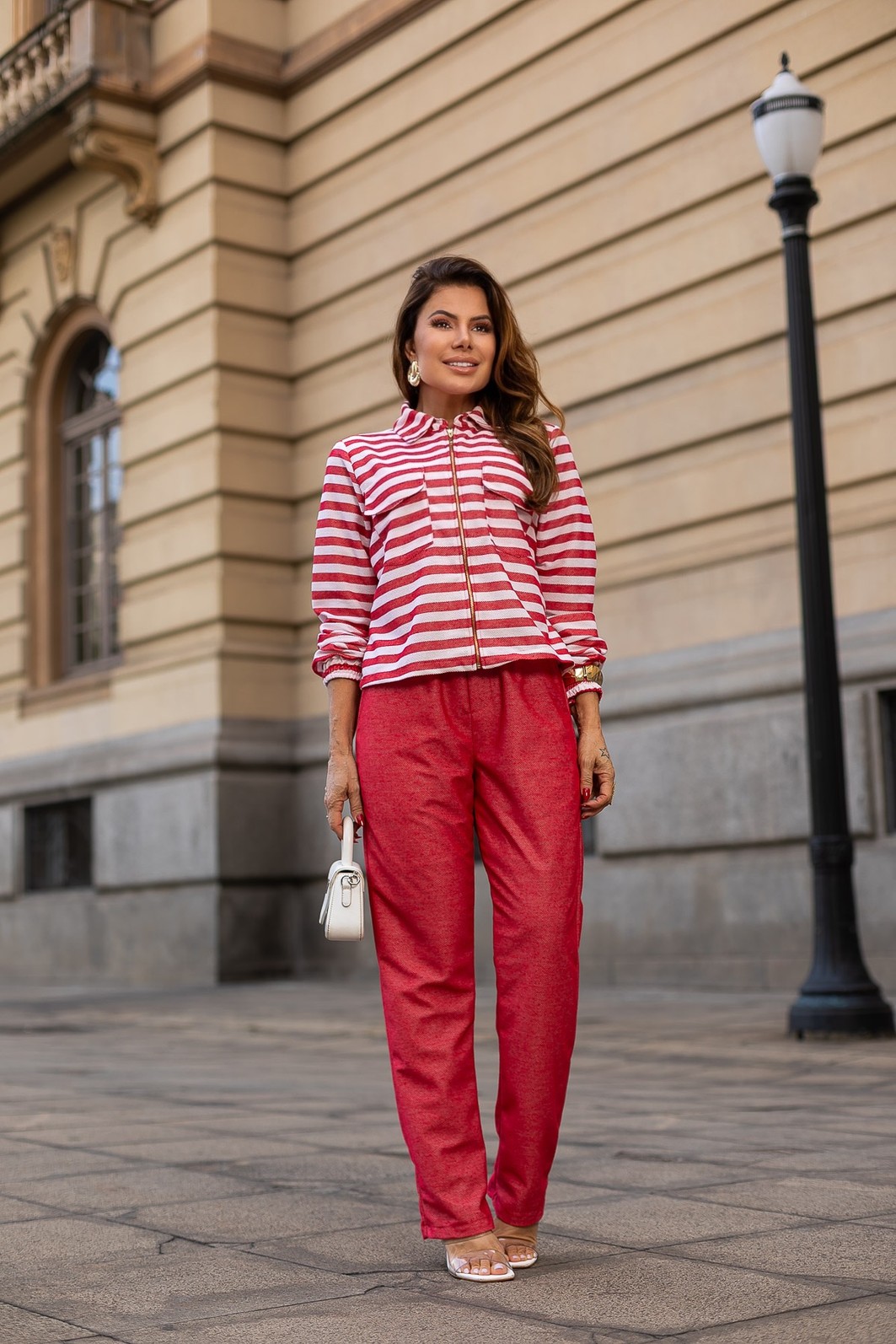 Conjunto Feminino  Em Moleton levinho Vermelho  com listra  Gloria