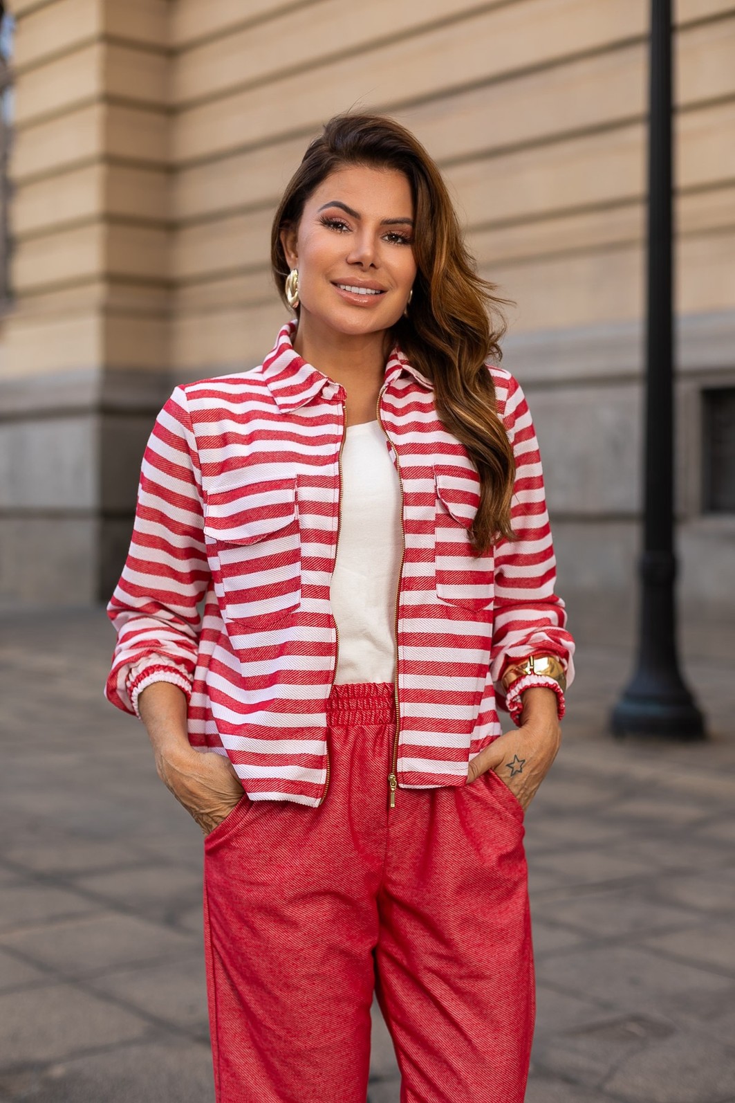 Conjunto Feminino  Em Moleton levinho Vermelho  com listra  Gloria