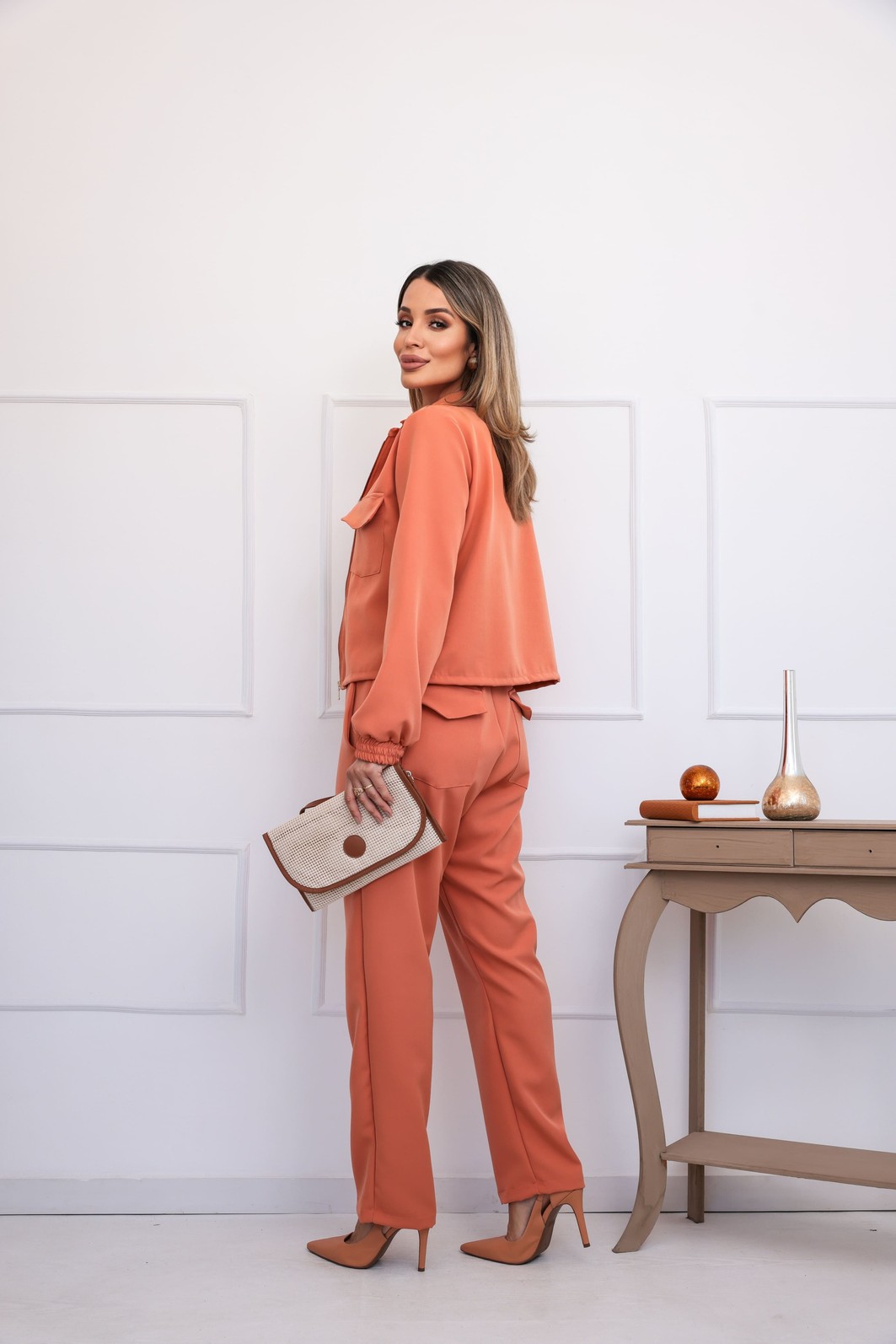 Conjunto em Alfaitaria Armani Catarina 2.0 - Pessego Conjunto em Alfaitaria Armani Catarina 2.0 - Pessego
