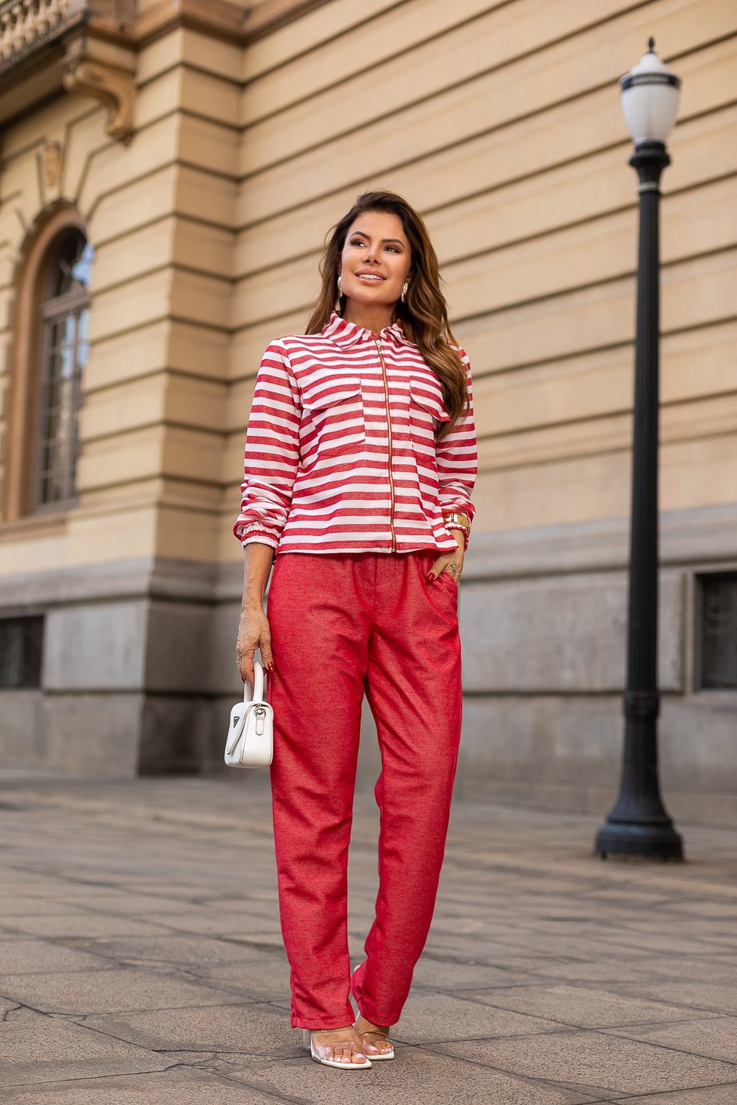 Conjunto Feminino  Em Moleton levinho Vermelho  com listra  Gloria