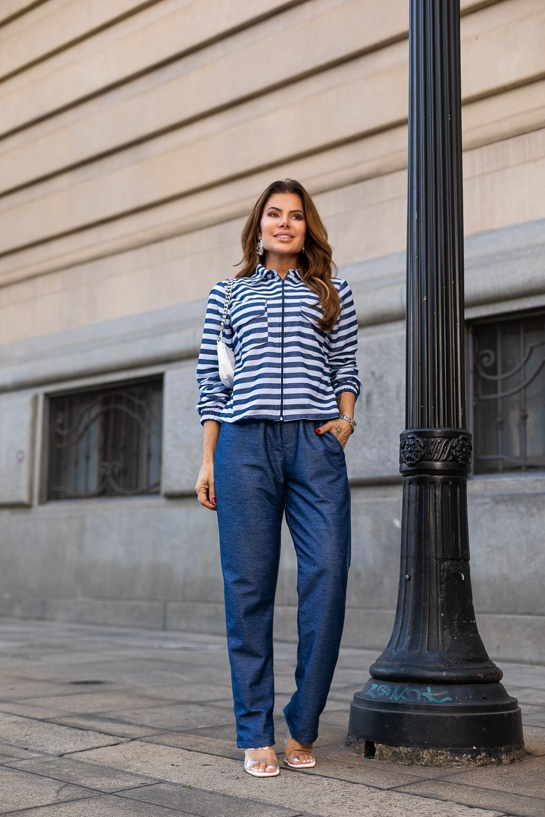 Conjunto Feminino  Em Moleton levinho azul jeans com listra  Gloria