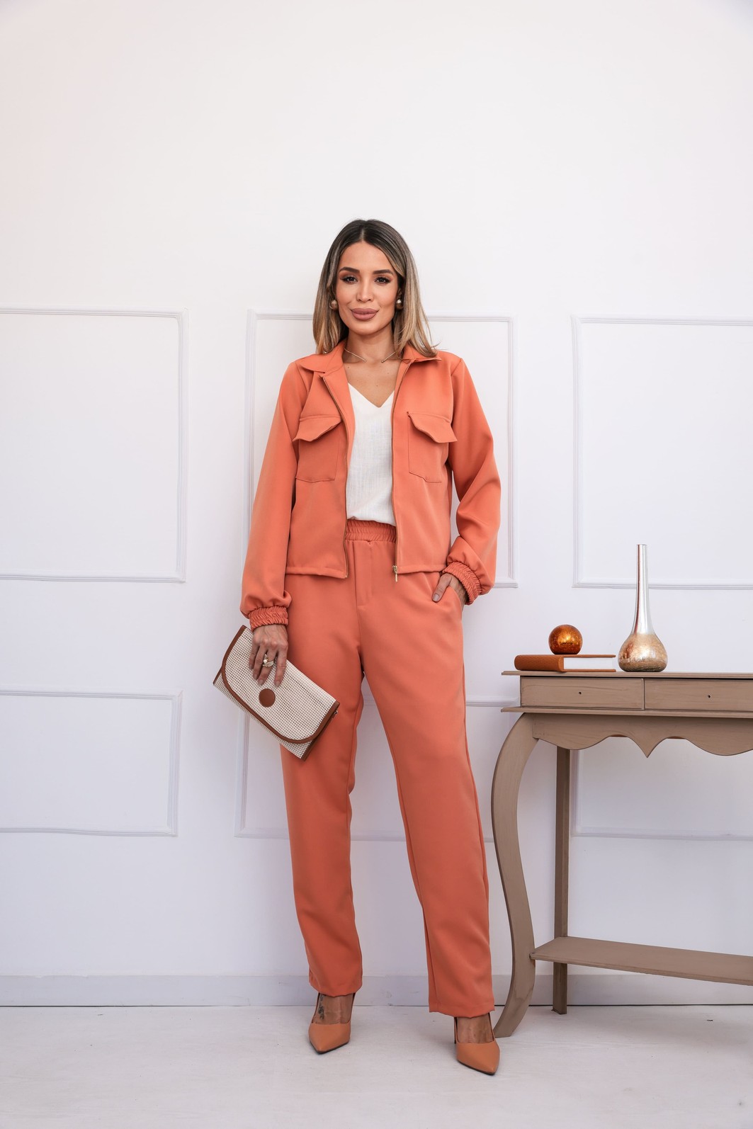 Conjunto em Alfaitaria Armani Catarina 2.0 - Pessego Conjunto em Alfaitaria Armani Catarina 2.0 - Pessego