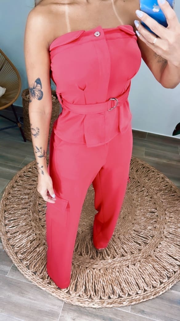 Conjunto Tomara que Caia Paris Coral