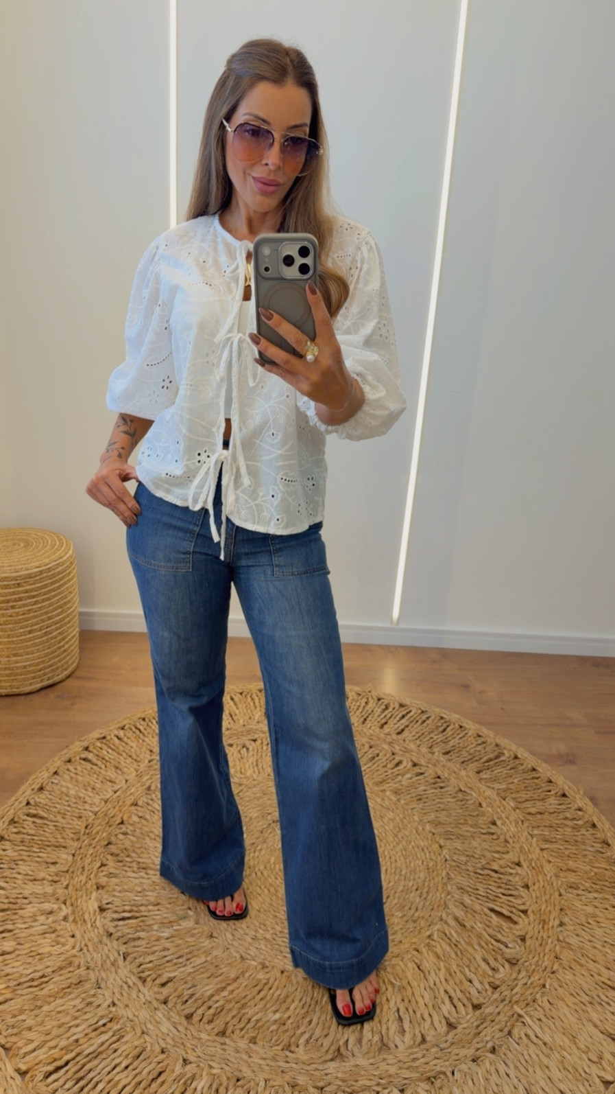 Bata Aline em Laise 100% Algodão com Amarração Frontal Branco. Bata Aline em Laise 100% Algodão com Amarração Frontal Branco.