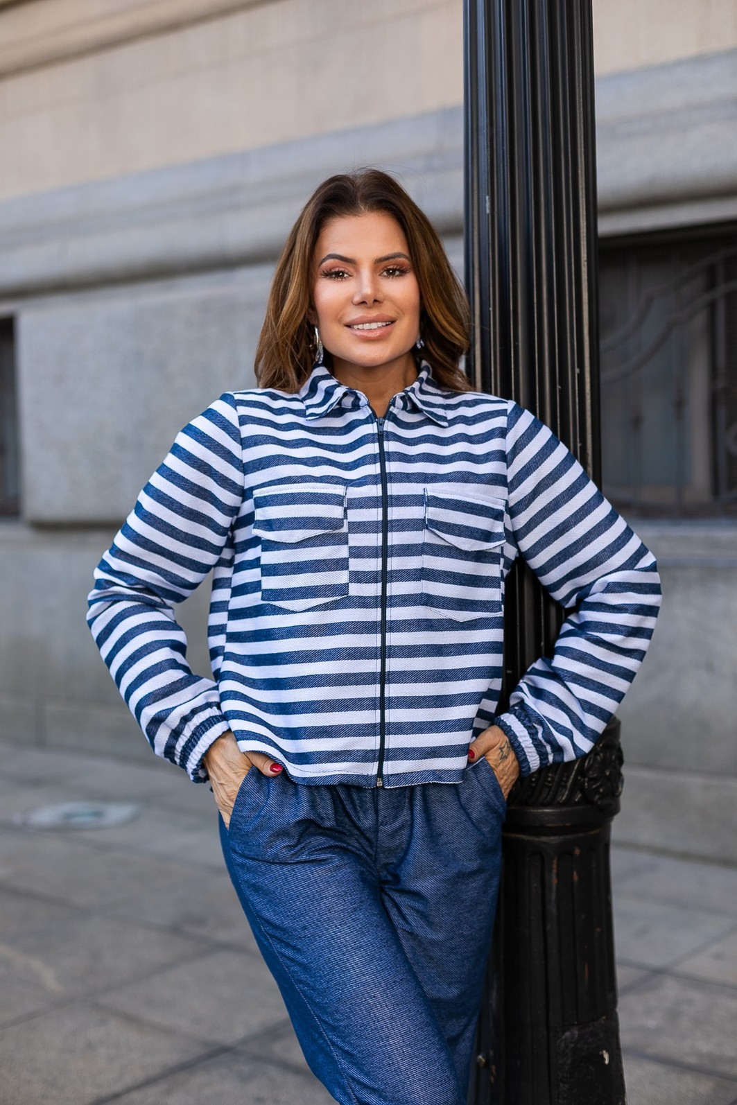 Conjunto Feminino  Em Moleton levinho azul jeans com listra  Gloria