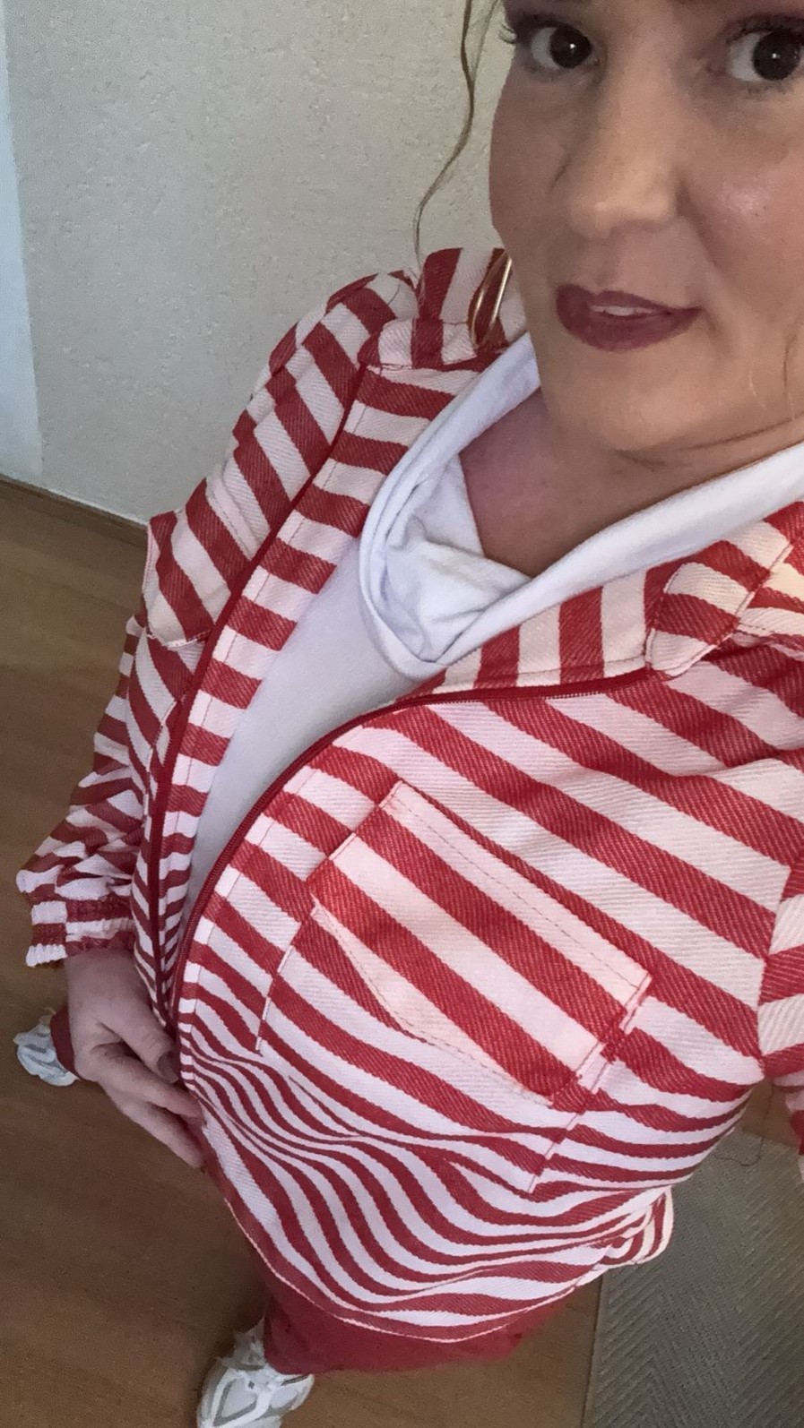 Conjunto Feminino  Em Moleton levinho Vermelho  com listra  Gloria