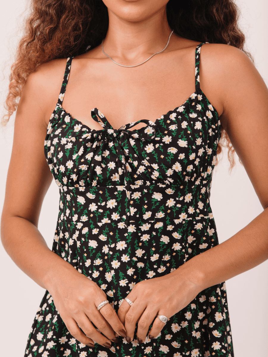 Vestido Midi Cecilia Floral Preto Vestido Midi Cecilia Floral Preto