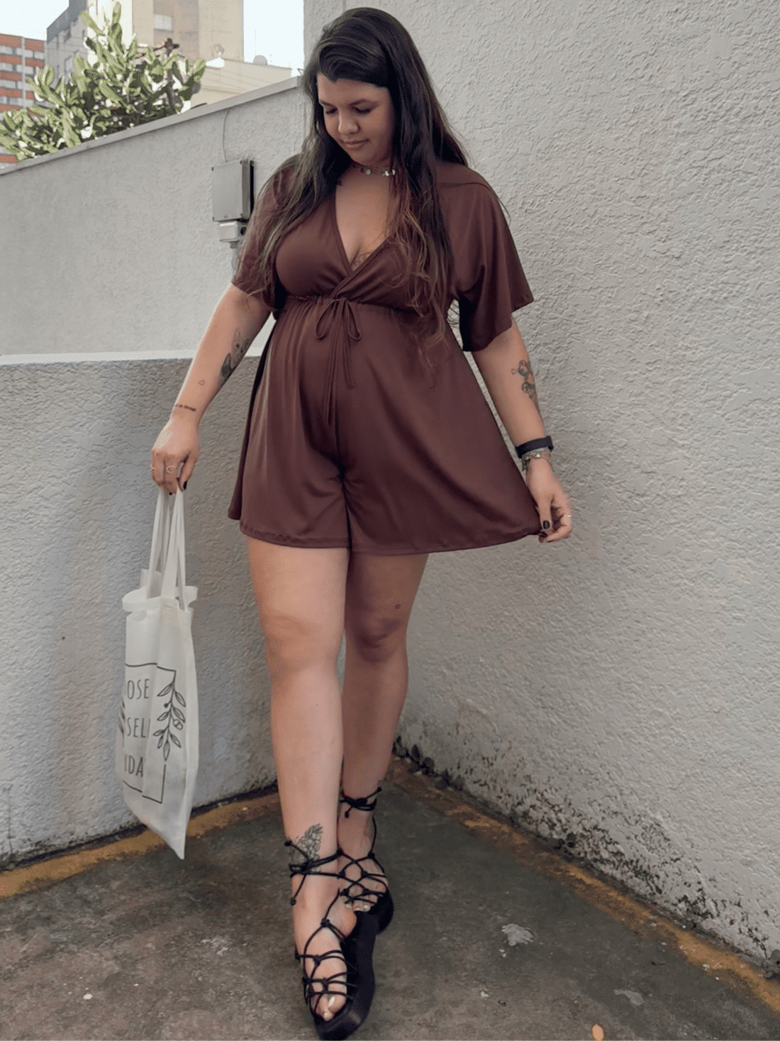 Macaquinho Maya Mocha Mousse