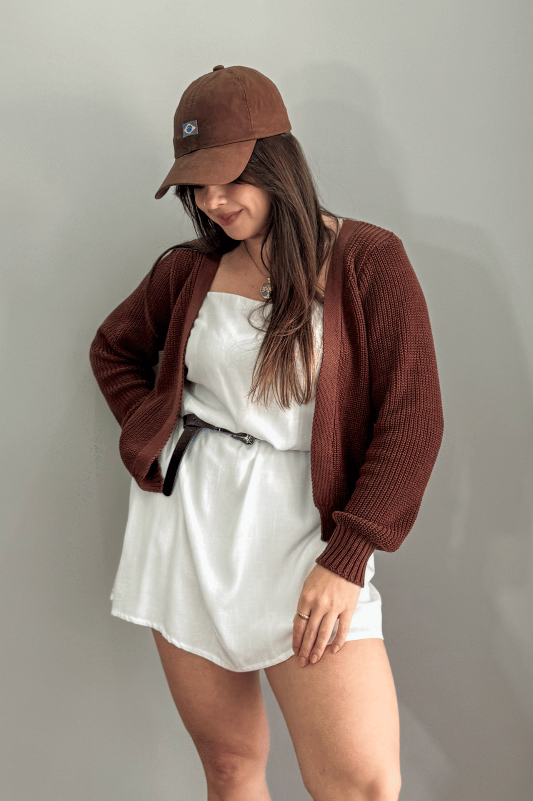 Cardigan curto em tricô marrom Cardigan curto em tricô marrom
