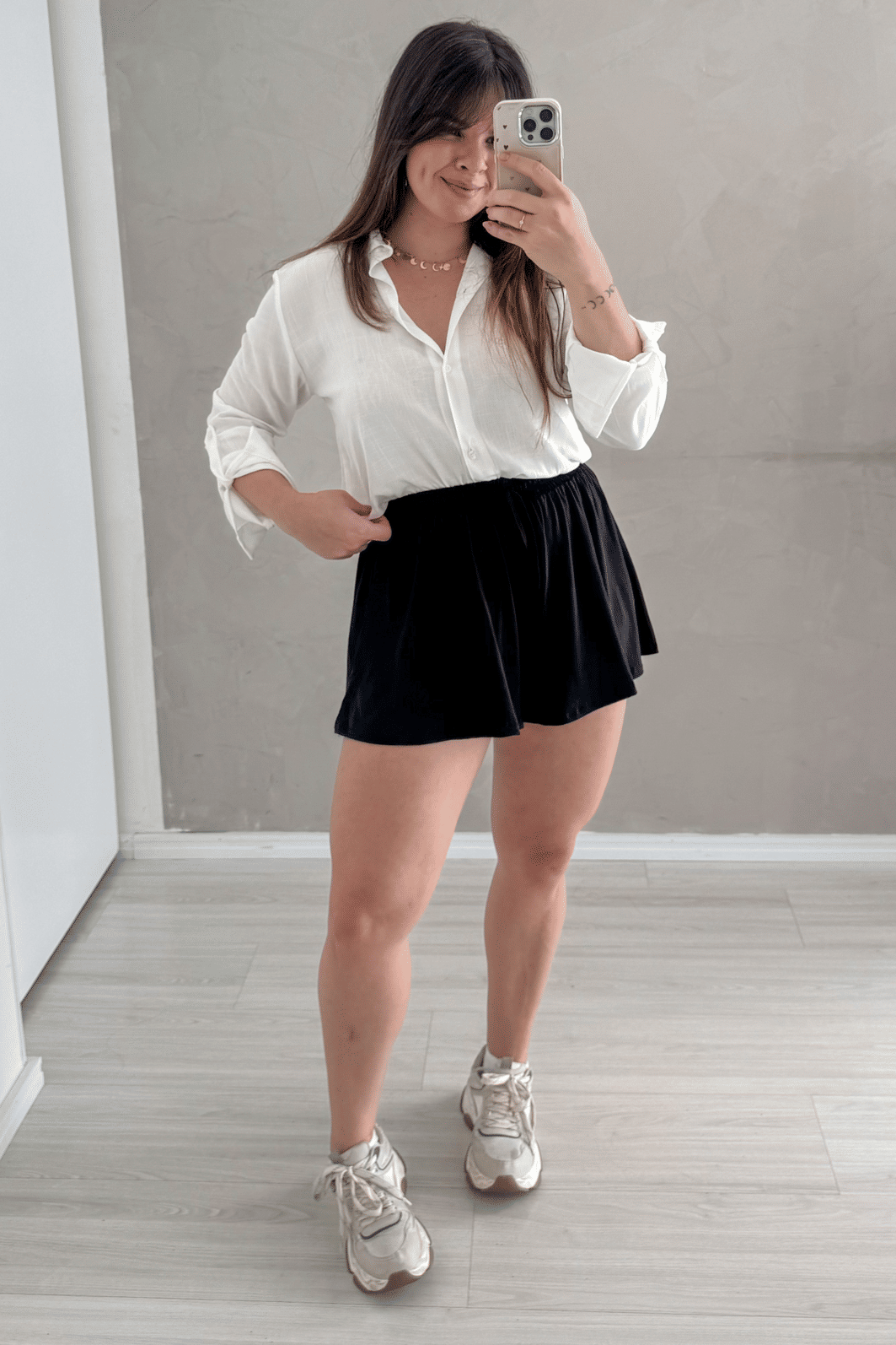 Shorts curto soltinho preto Shorts curto soltinho preto