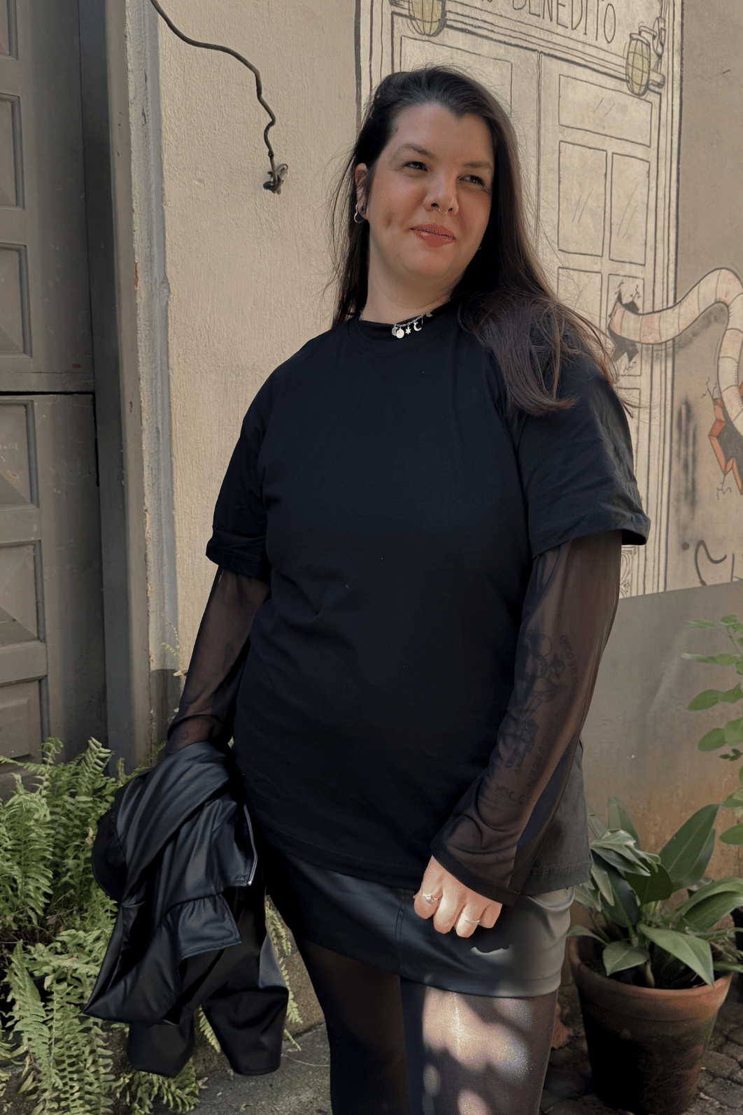 Camiseta oversized preta Camiseta oversized preta