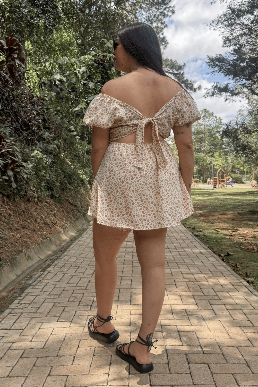 Macaquinho dress estampa off floral Macaquinho dress estampa off floral