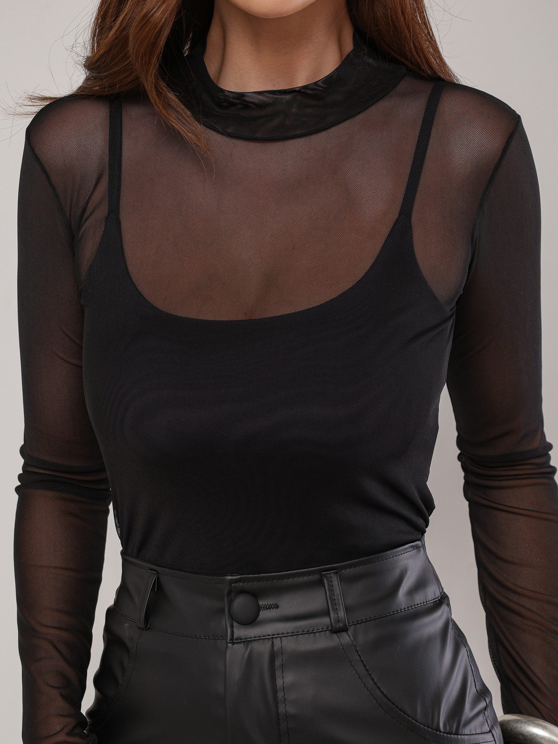 Blusa de tule preta Blusa de tule preta