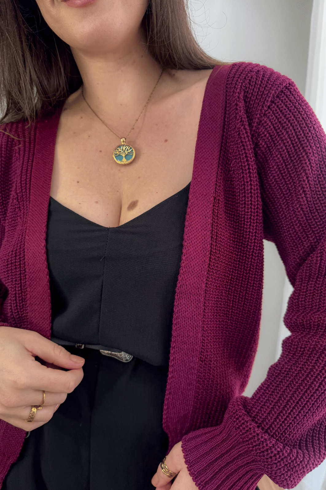 Cardigan curto em tricô bordô