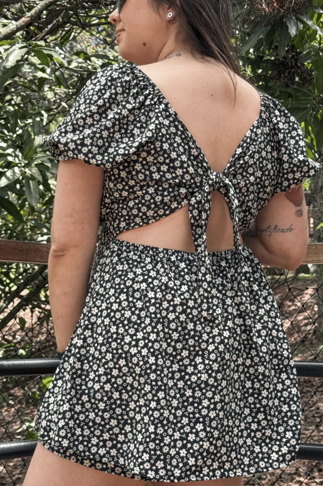 Macaquinho dress estampa preto floral Macaquinho dress estampa preto floral