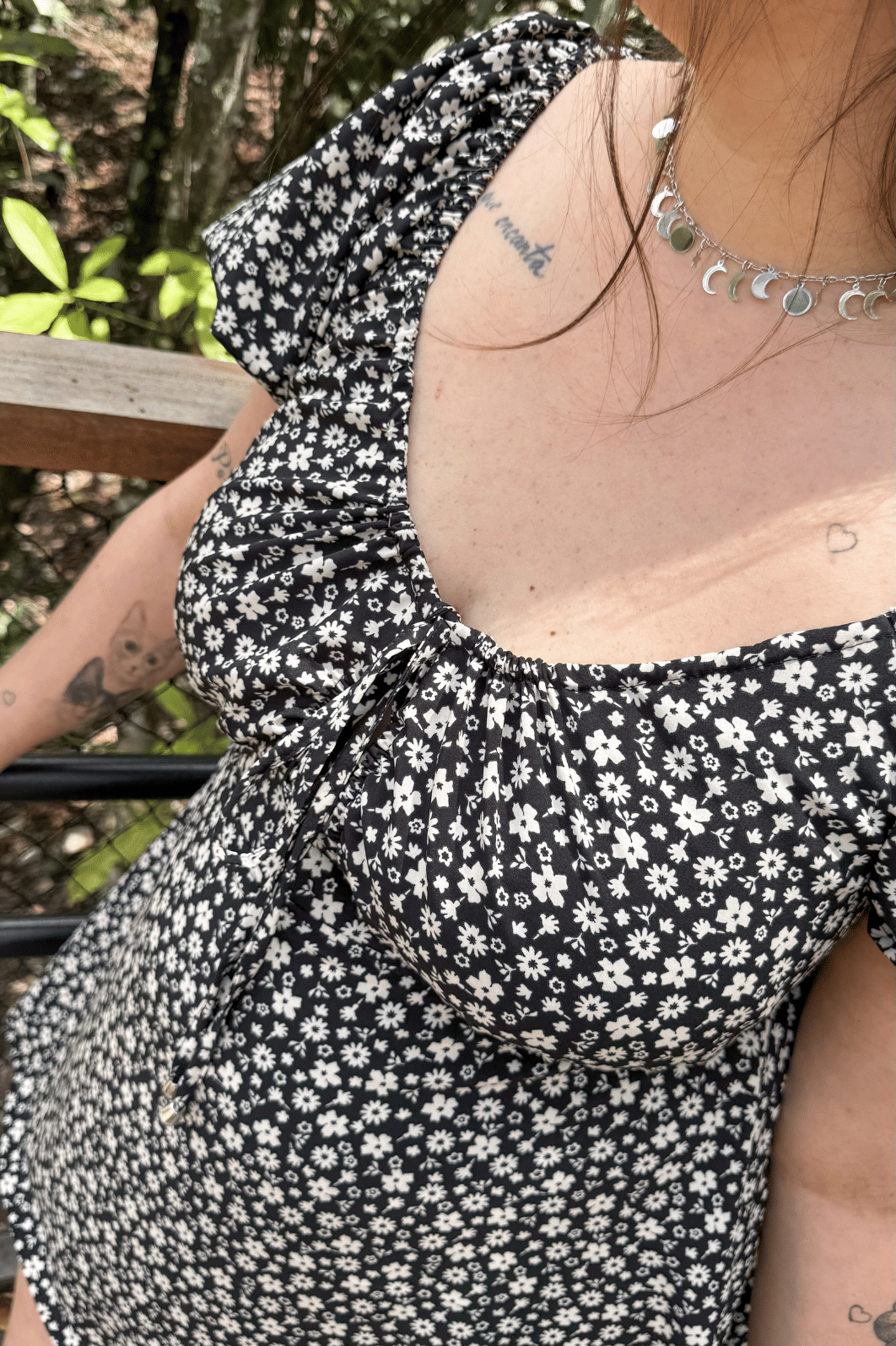 Macaquinho dress estampa preto floral Macaquinho dress estampa preto floral