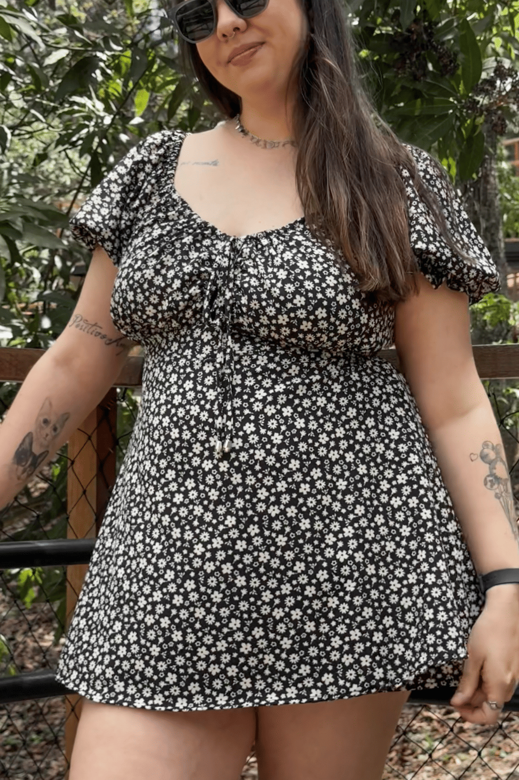 Macaquinho dress estampa preto floral Macaquinho dress estampa preto floral