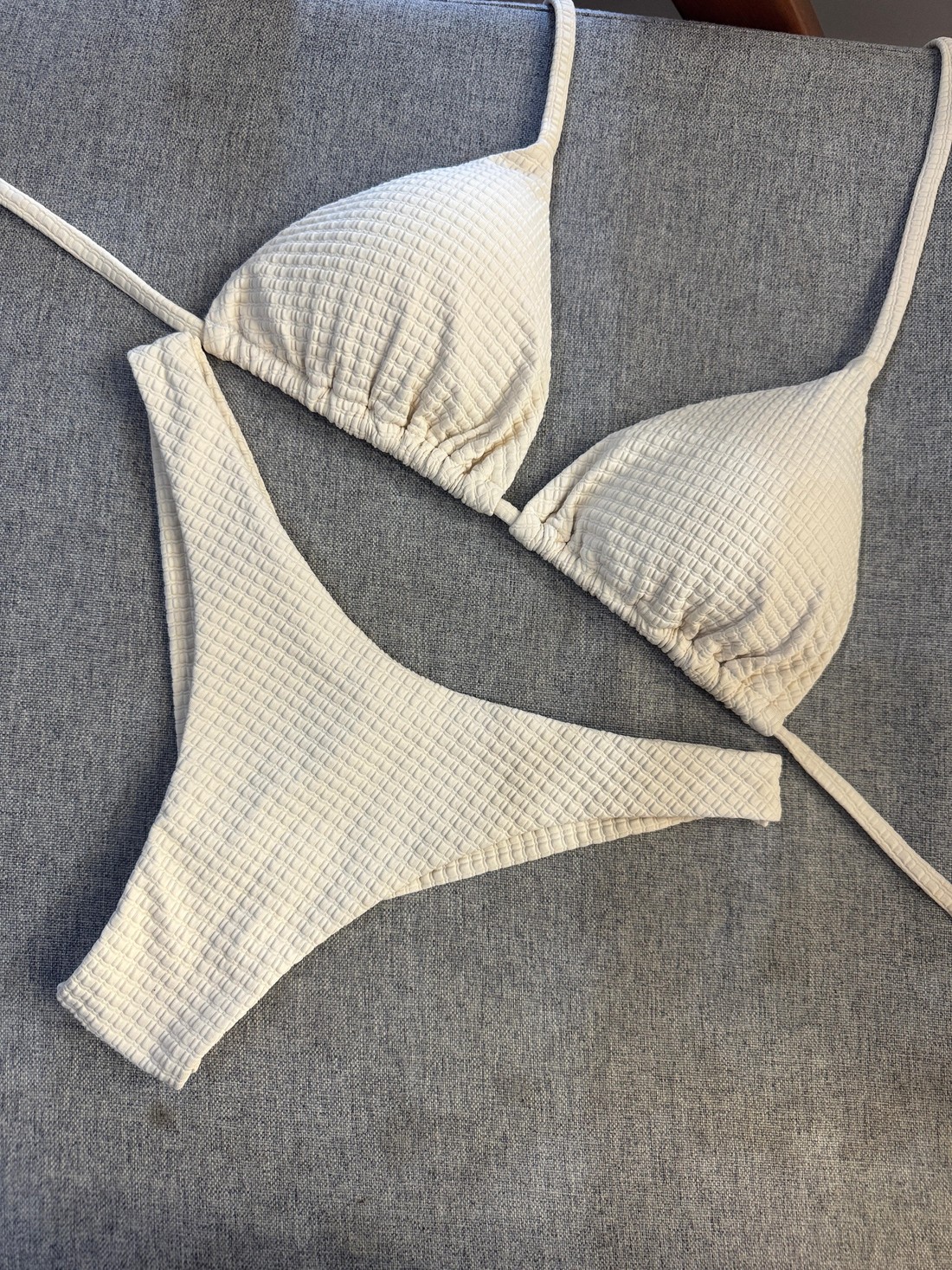 Cortininha com Asa Delta Fio Duplo Tweed - Off White Cortininha com Asa Delta Fio Duplo Tweed - Off White