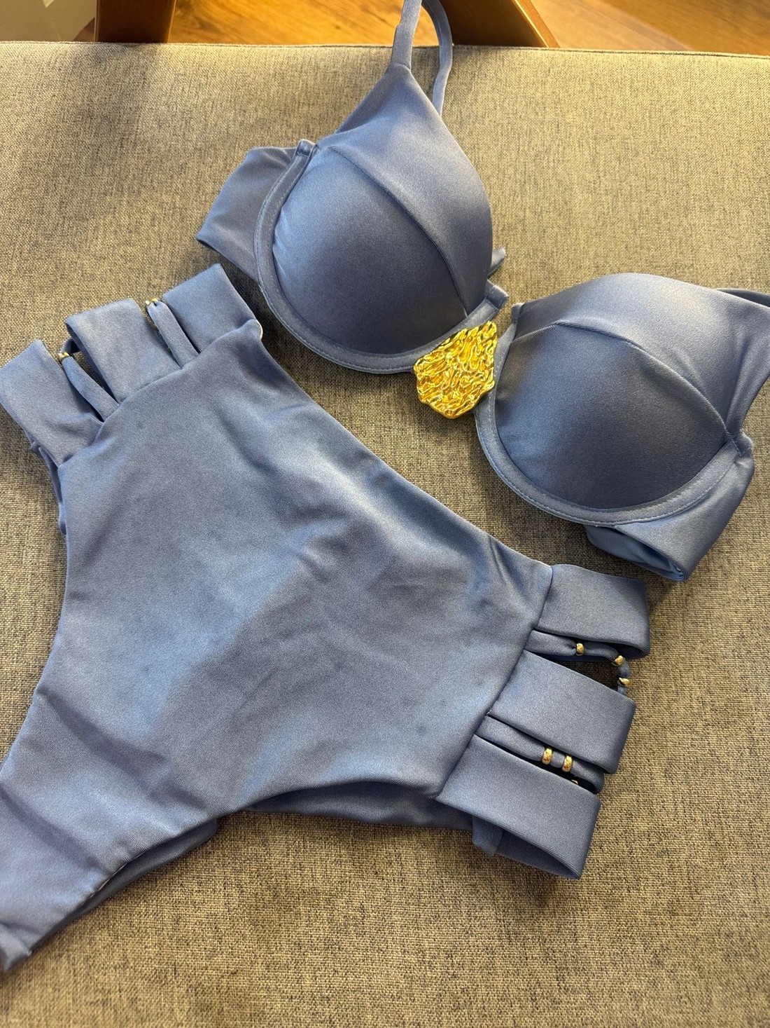 Aro Retrô-Orgânico com Hot Pants Luz - Azul Mediterrâneo