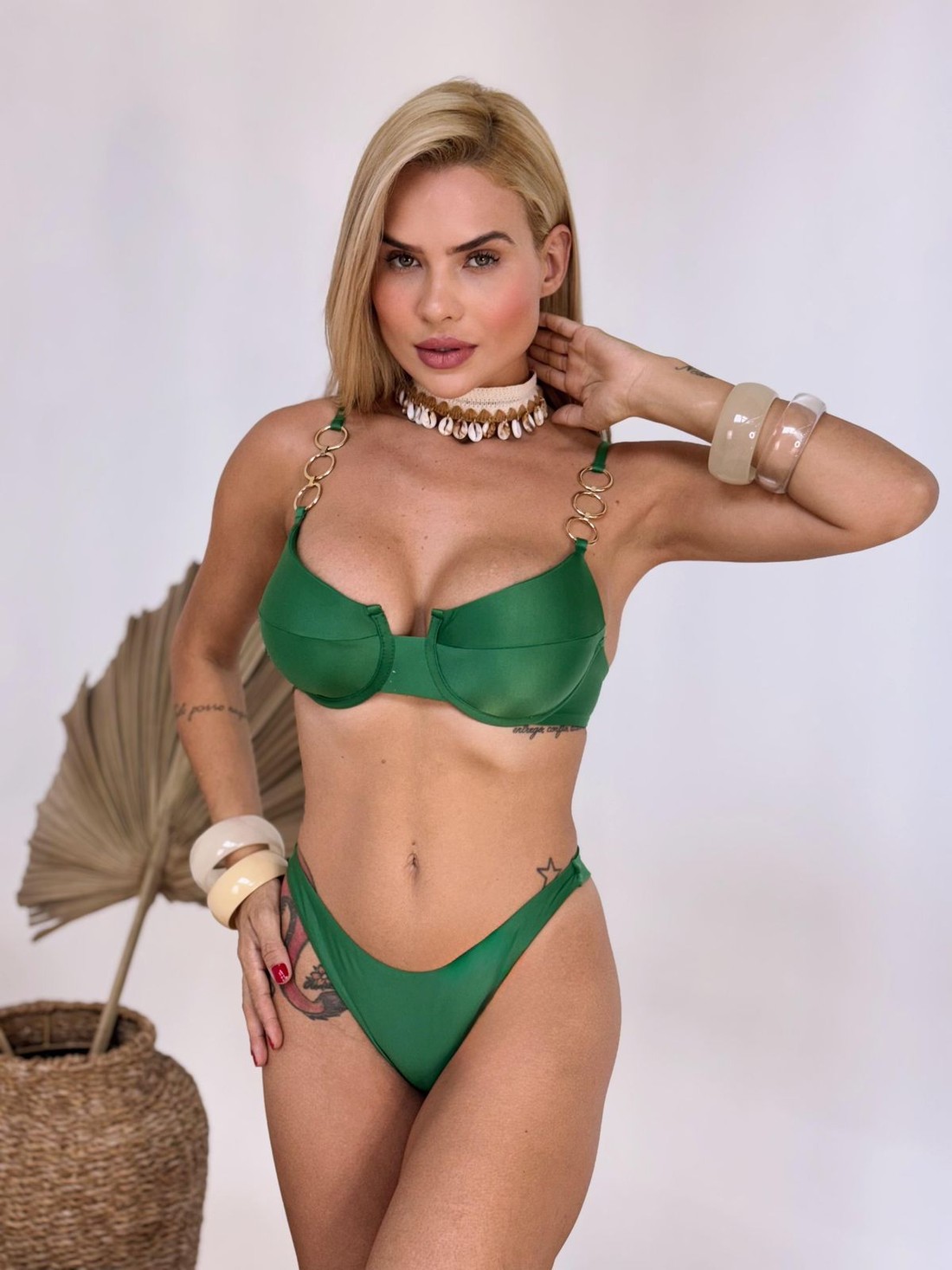 Aro Retrô com Asa Delta Fio Duplo - Verde Aro Retrô com Asa Delta Fio Duplo - Verde