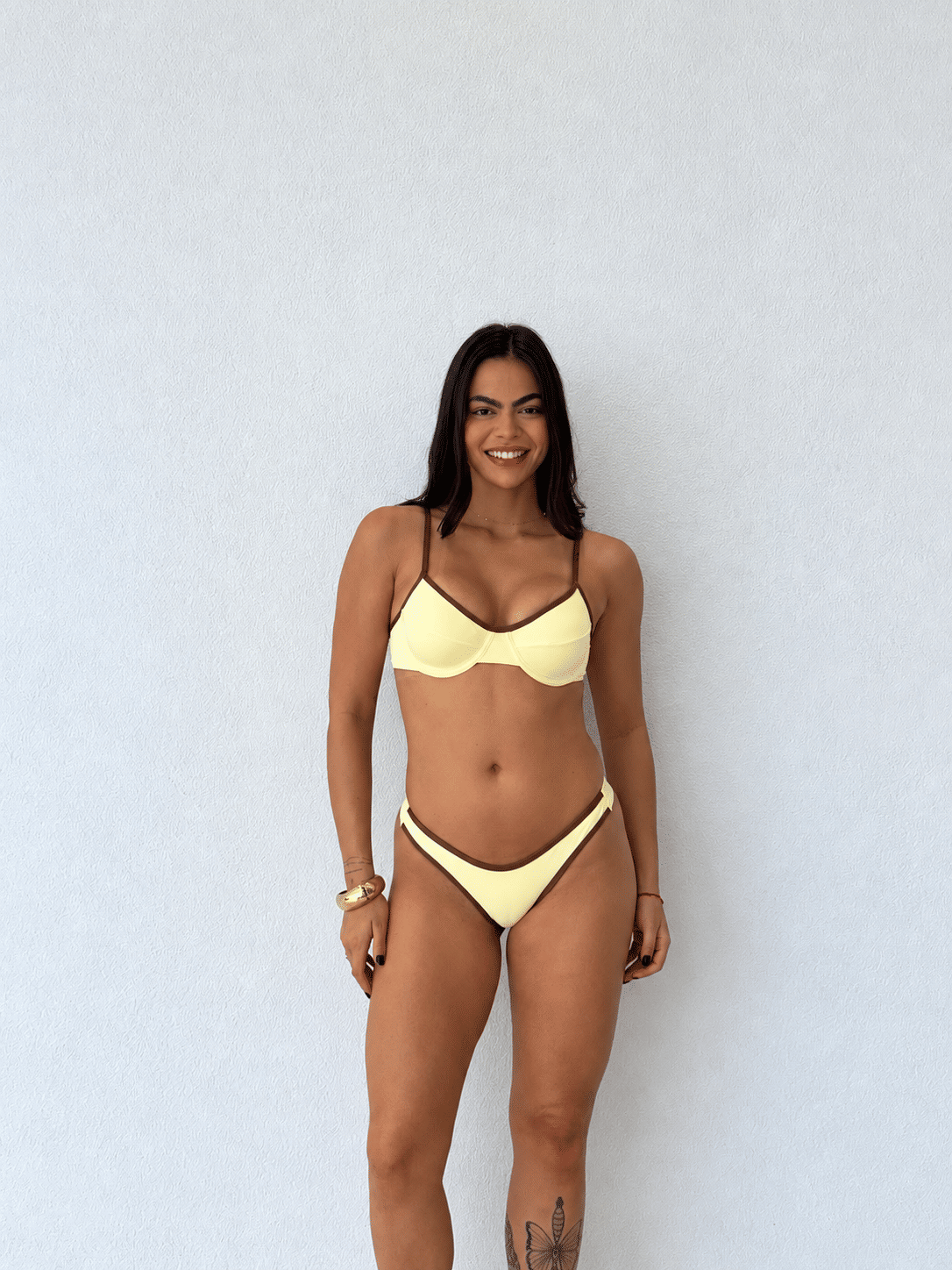 Conjunto Zara Amarelo com Marrom Conjunto Zara Amarelo com Marrom