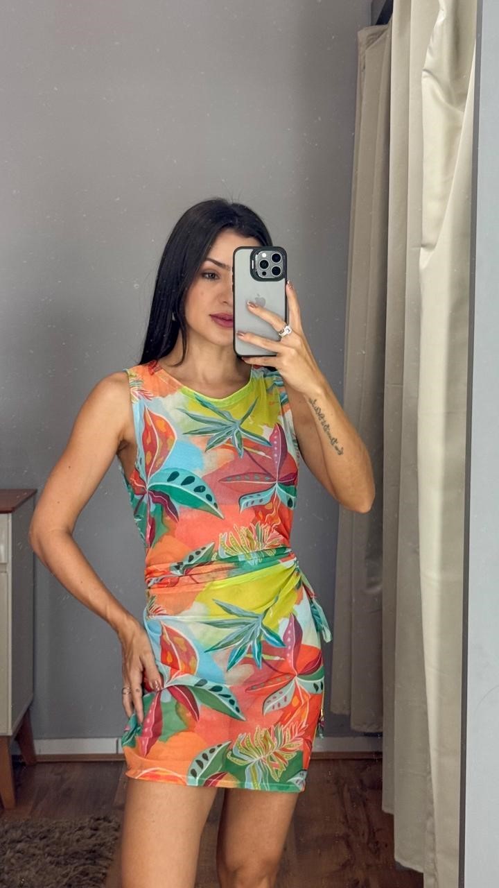 Saída Curta - Estampa Tropical Saída Curta - Estampa Tropical