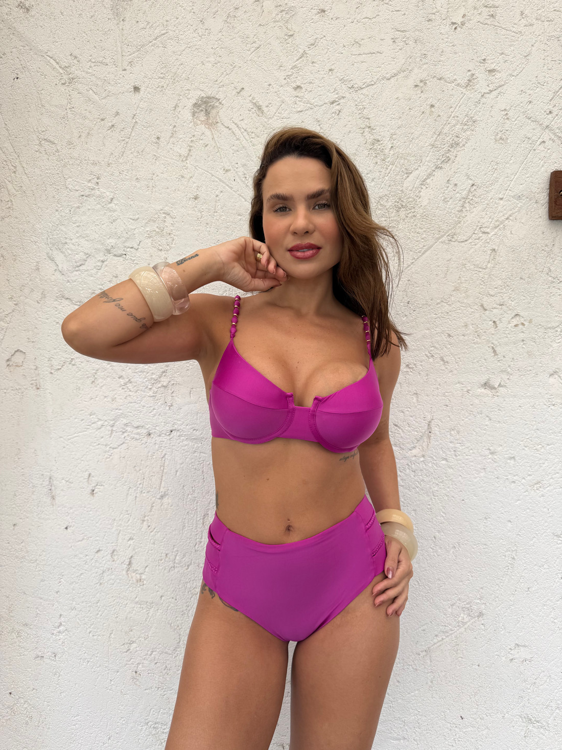 Aro Retrô Laura com Hot Pants Pala e Tranças - Fúcsia Aro Retrô Laura com Hot Pants Pala e Tranças - Fúcsia