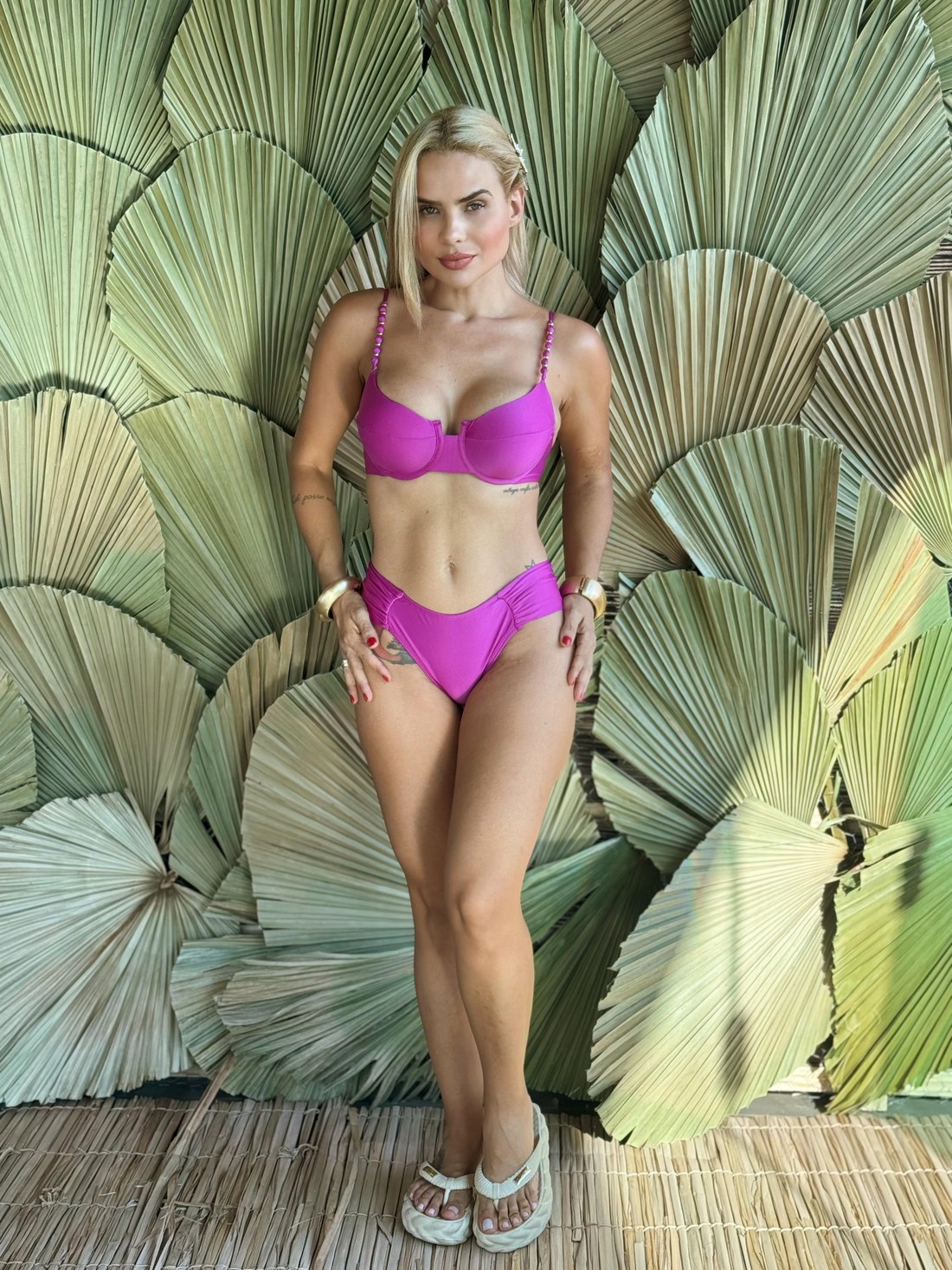 Aro Retrô com Borboleta Tradicional - Gaia Aro Retrô com Borboleta Tradicional - Gaia