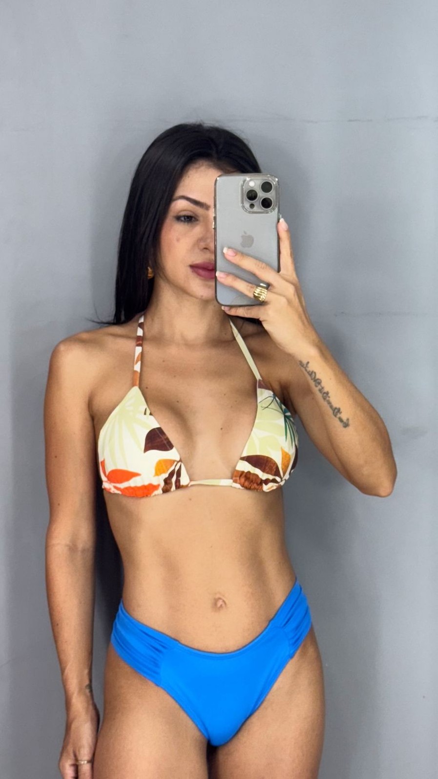 Cortininha com borboleta tradicional