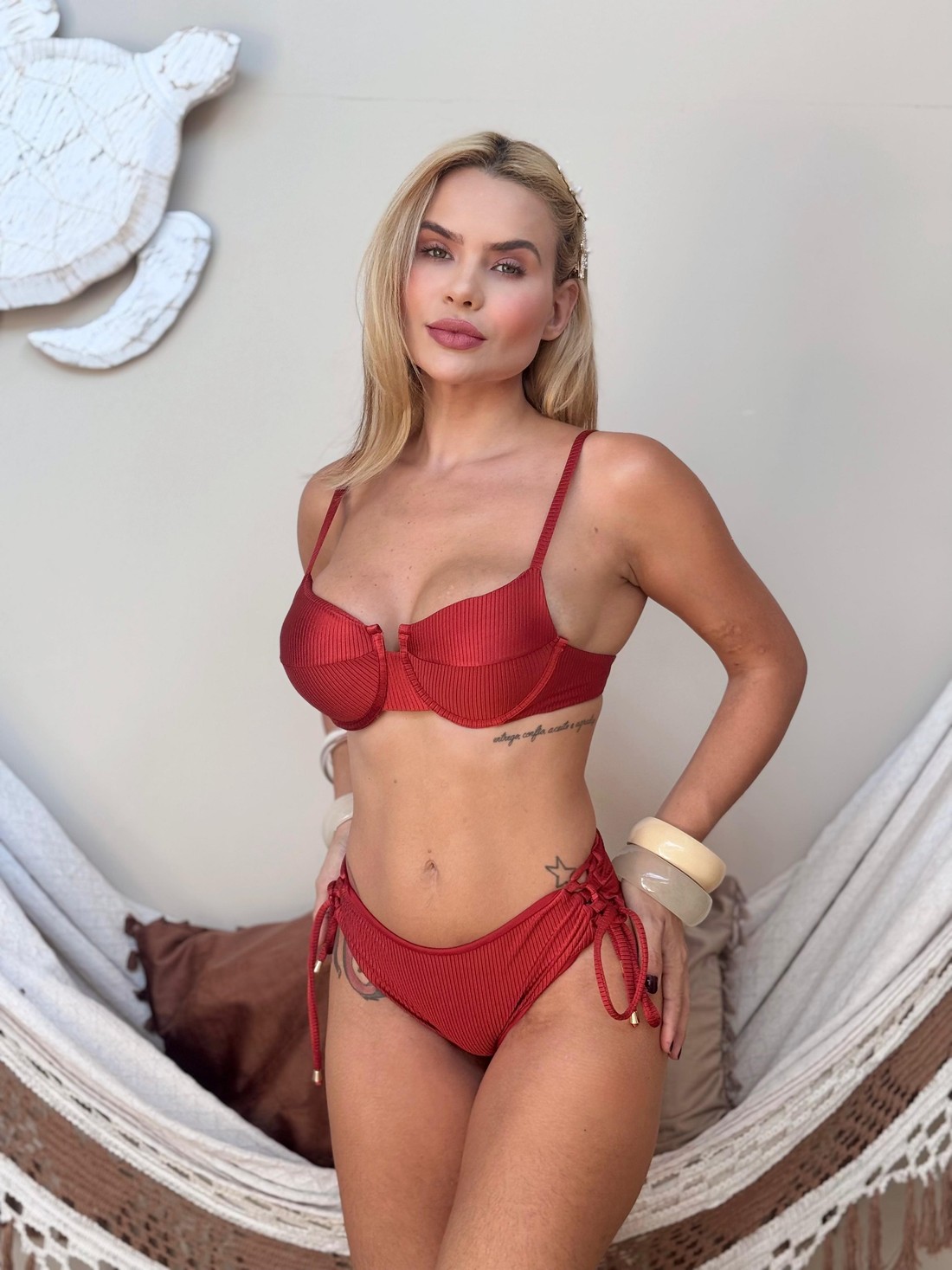 Aro retro com calcinha búzios ( Liquor) Aro retro com calcinha búzios ( Liquor)