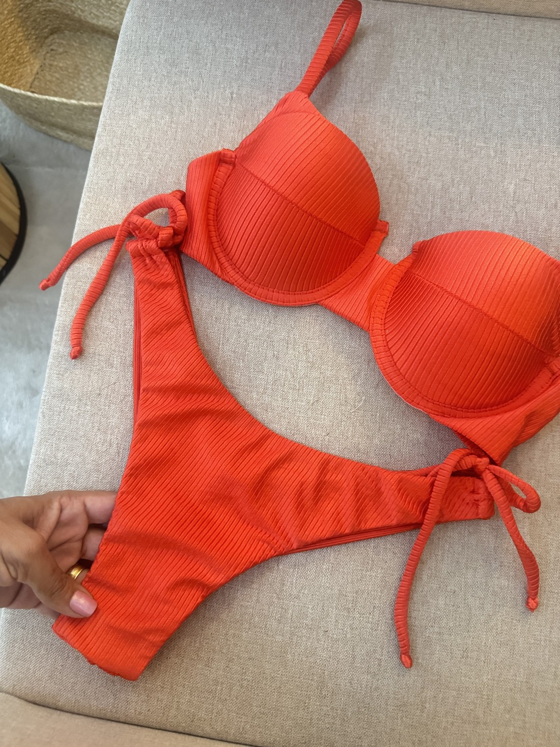 Aro retro com asa delta regulável - Tomate ( Laranja) Aro retro com asa delta regulável - Tomate ( Laranja)