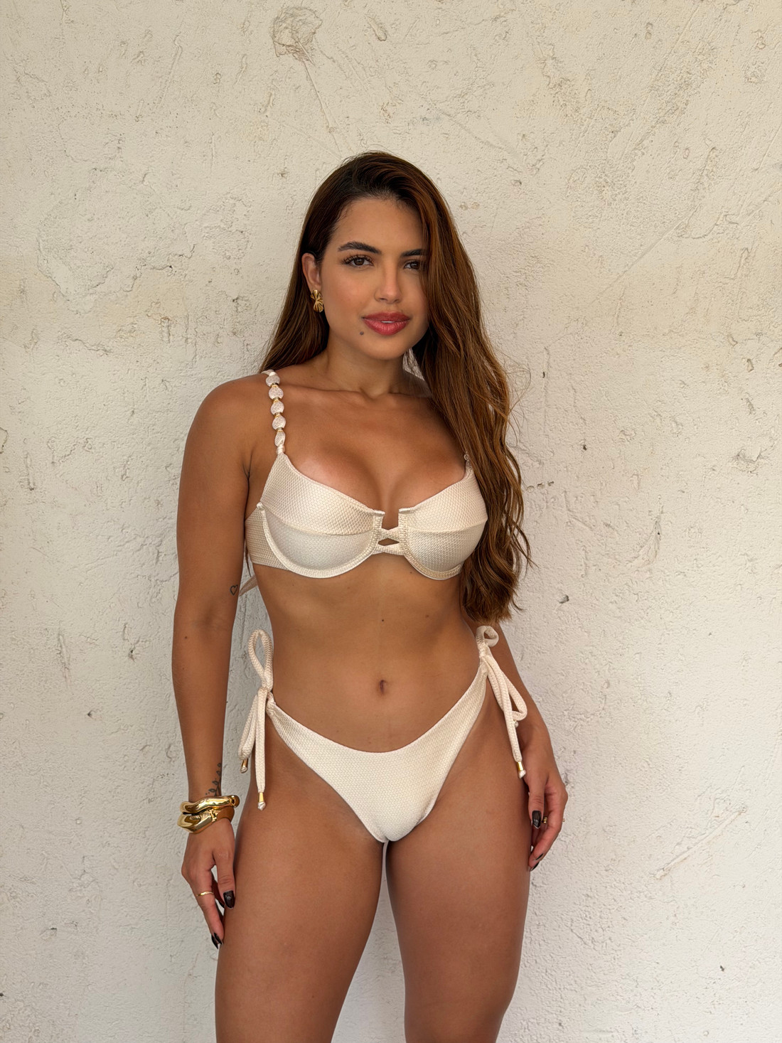 Aro Retrô Sofie com Asa Delta Regulável Montana - Off White Aro Retrô Sofie com Asa Delta Regulável Montana - Off White