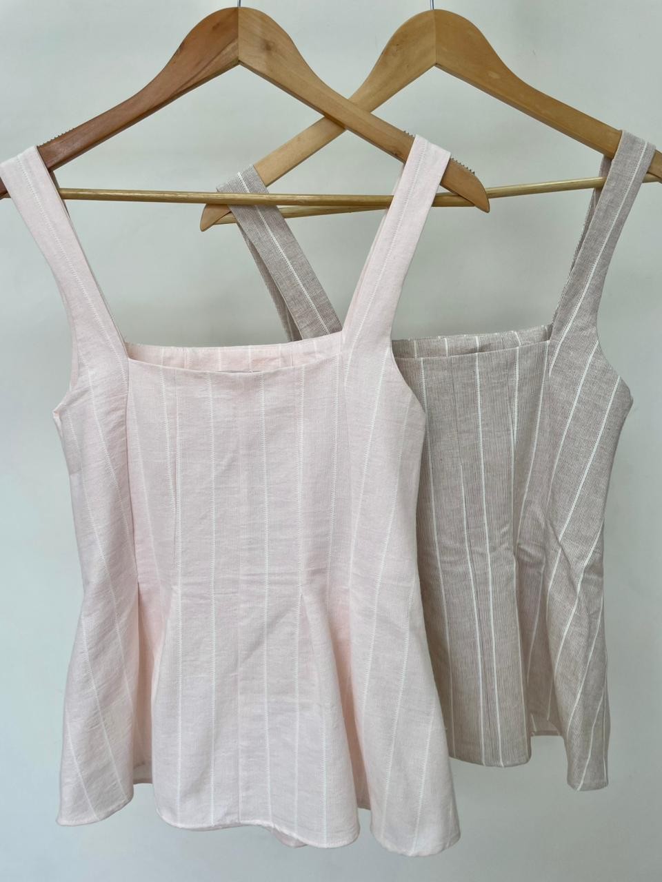 Blusa em Alfaiataria Viviane Blusa em Alfaiataria Viviane