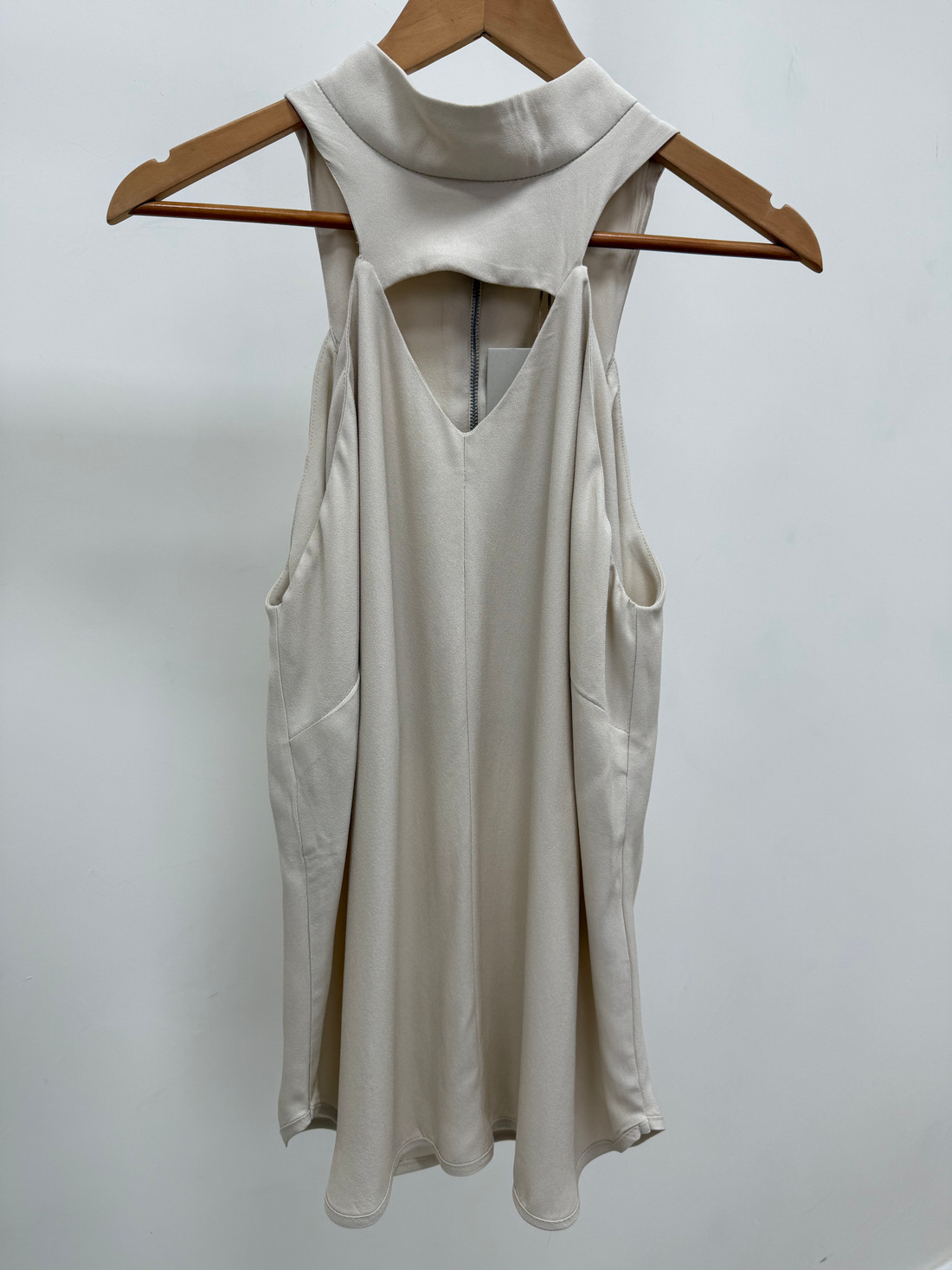 Blusa em Crepe Victoria Blusa em Crepe Victoria