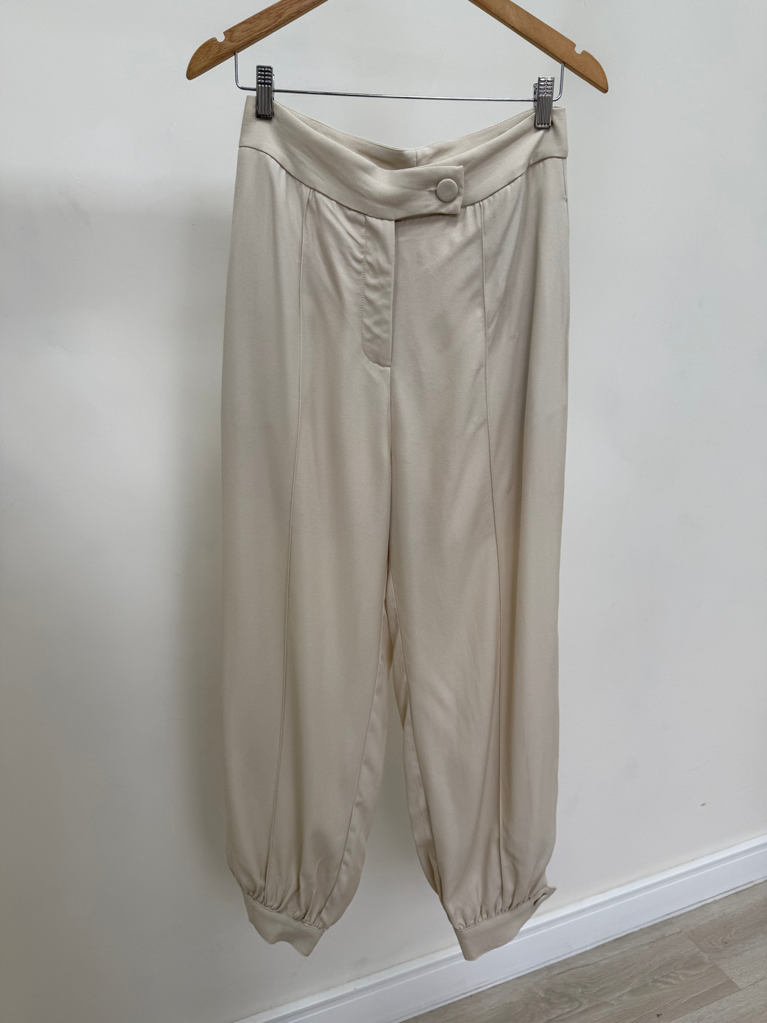 Calça Aladim em Crepe Victoria