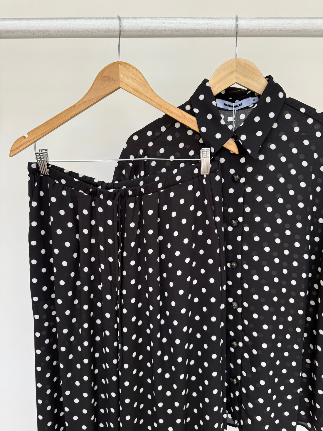 Conjunto de Poá Sofia Conjunto de Poá Sofia