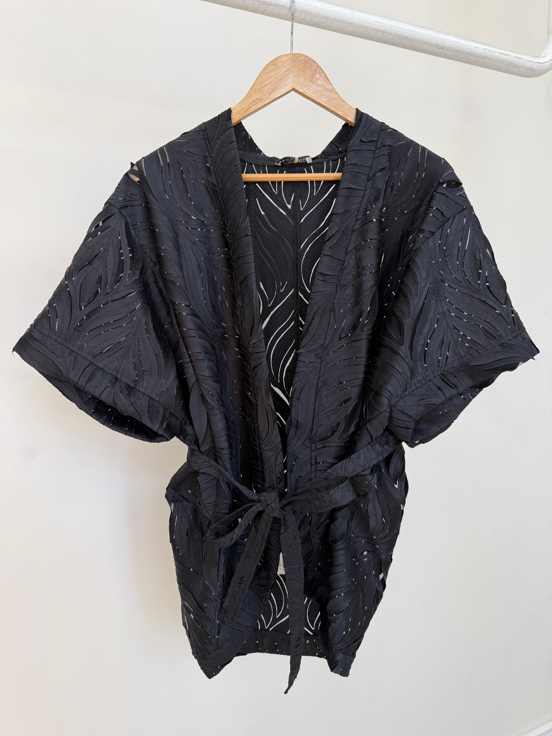 kimono de Tule Bordado Iara